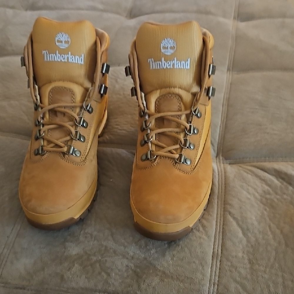 Timberland Tan Leather Outdoor Boots